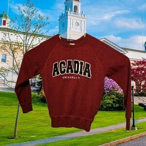 Vintage Acadia University Embroidered Sweater Adult Size XS Nova Scotia Canada